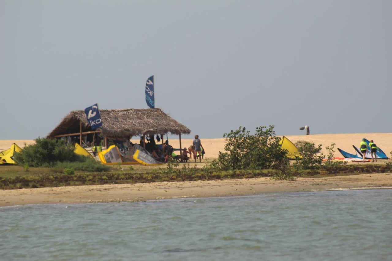 Blue Kite Family Resort Kalpitiya Eksteriør billede